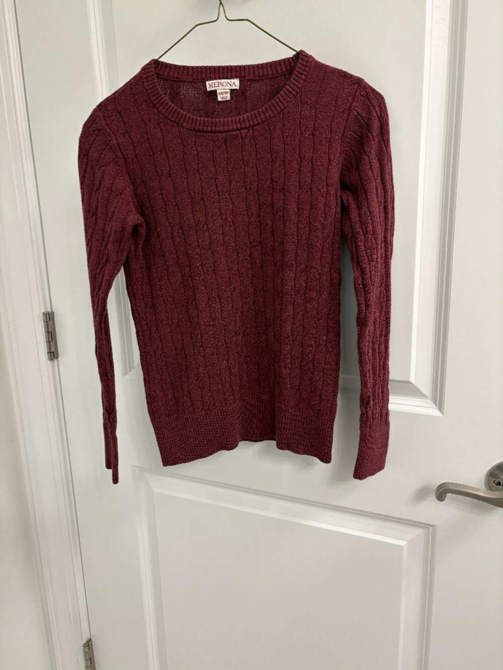 Merona XS Long Sleeve Burgundy Heathered Sweater Crew Neck